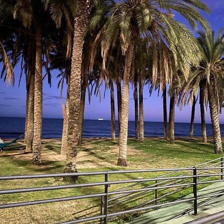 One Step From The Beach 托雷莫利诺斯 外观 照片
